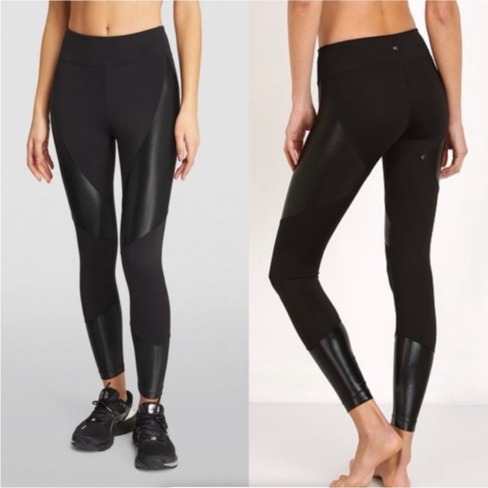 Koral Forge Slimming Effect‎ Legging in Black Size M